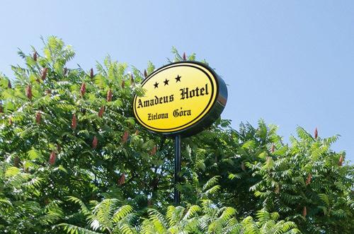 Amadeus Hotel Zielona Gora ภายนอก รูปภาพ